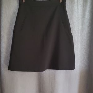 H&M black skirt size 6